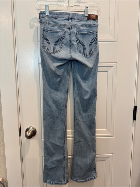 Hollister Denim - Hollister Light Wash Junior’s Jeans